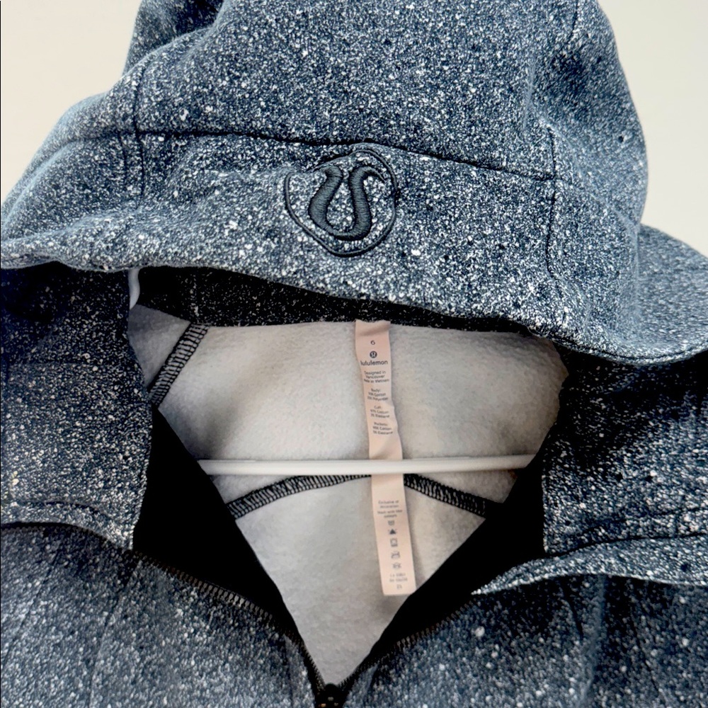 Lululemon Size 6 Jacket